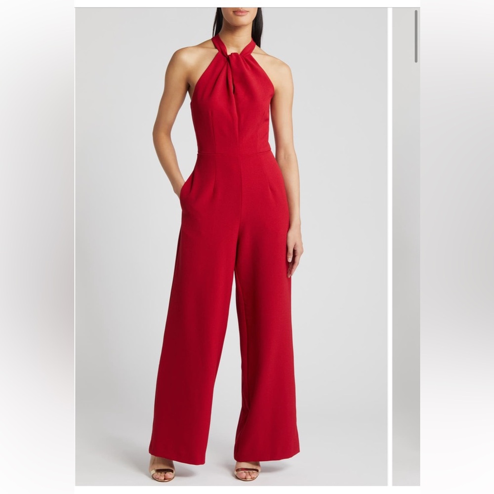 Brand New Julia Jordan Halter neck wide leg jumpsuit